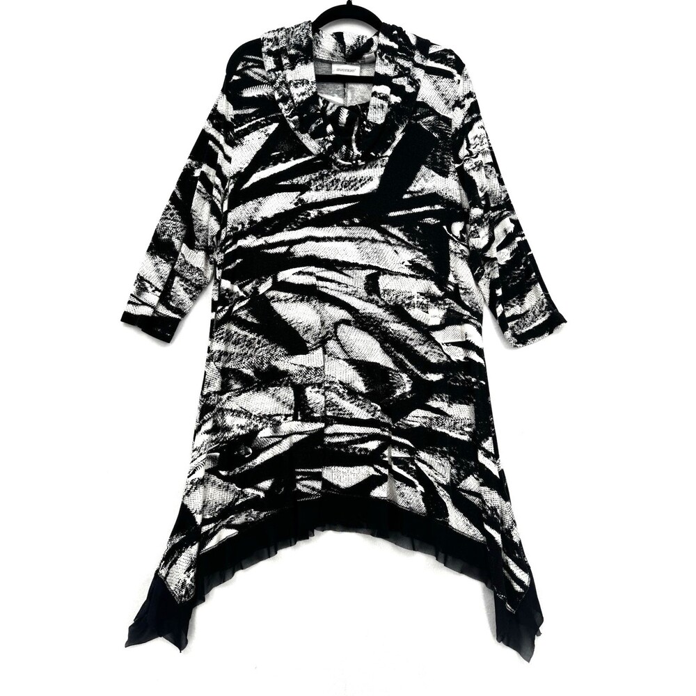Avenue Abstract Print Sharkbite Tunic Top Cowl Neck Plus 22 24 Boho Lagenlook